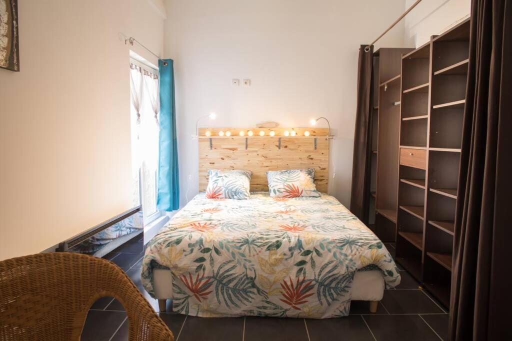 A L'Ombre Du Bananier Villa Neffies Bagian luar foto